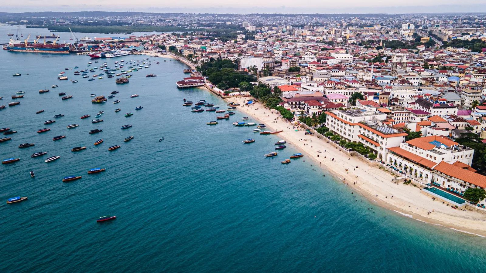 Mombasa Old Town & Fort Jesus — photograph 10