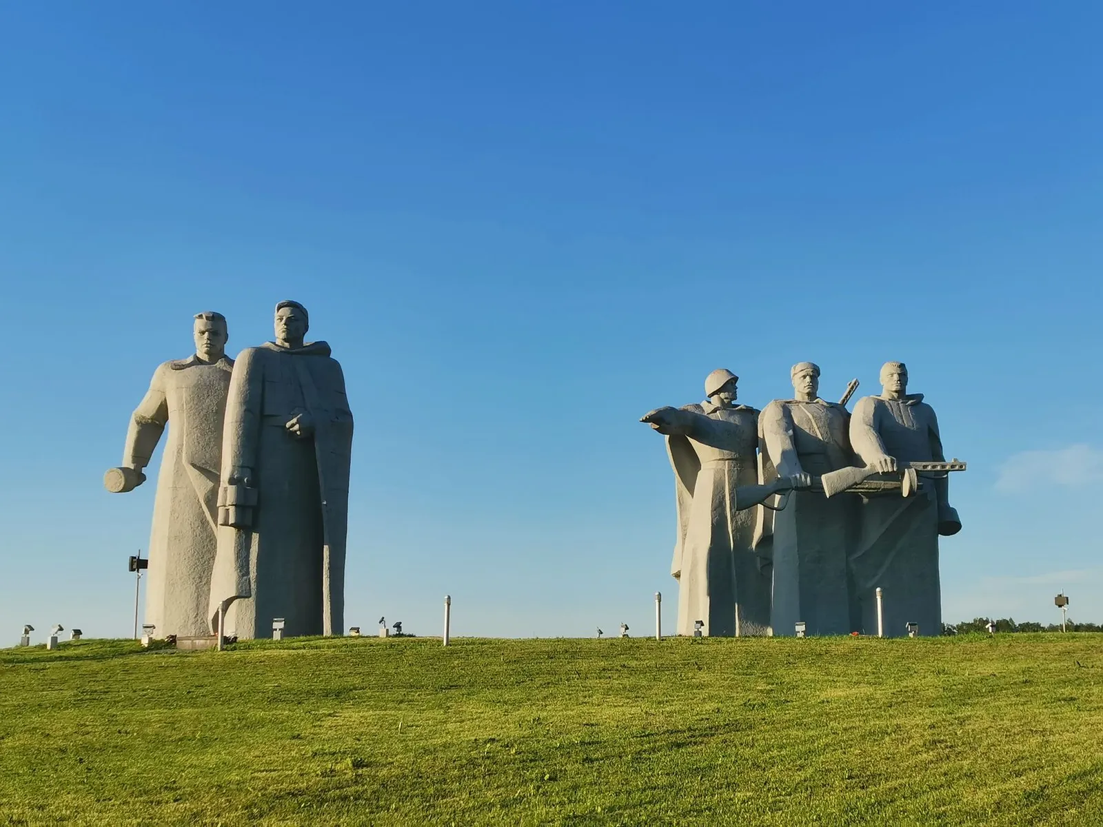 Askari Monument — photograph 8