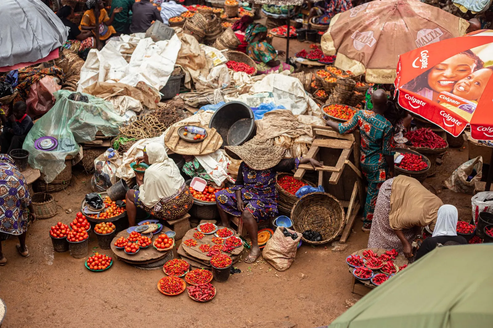 Kariakoo Market — photograph 10