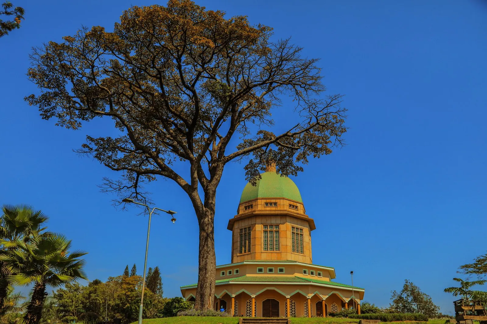 Kampala & Entebbe — photograph 10